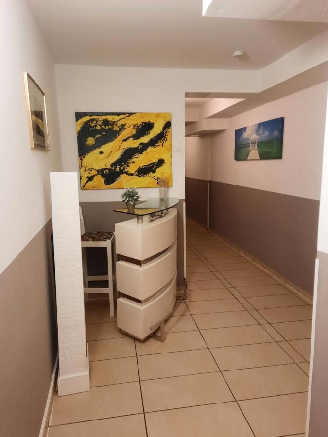 شقة Boardinghouse أورانينبورغ المظهر الخارجي الصورة
